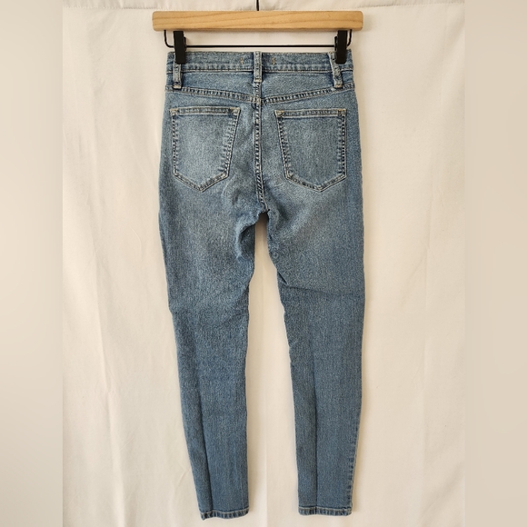 Free People High-Rise Skinny Jeans, size 24 - Picture 4 of 8